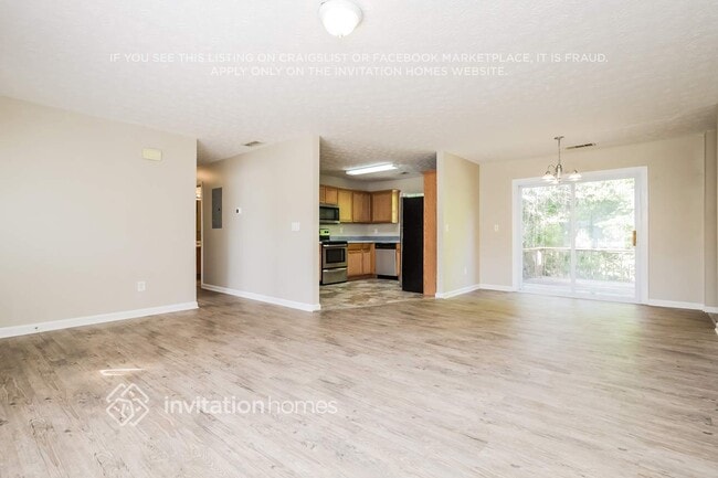 Photo - 65 Kenzi Way SW