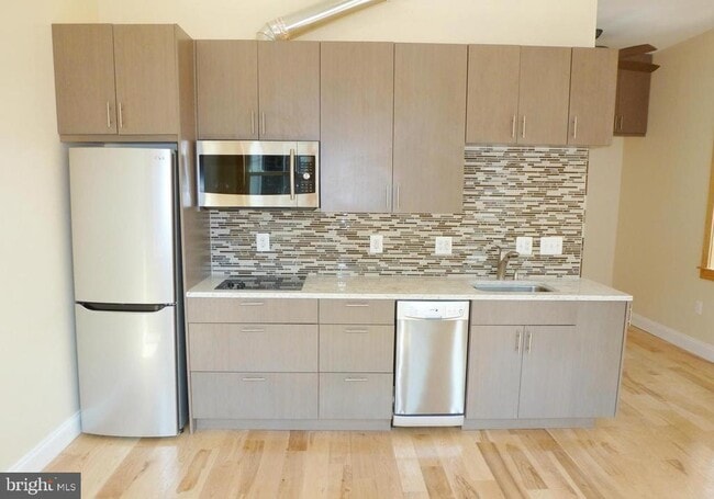 Photo - 1102 5th St NW Unidad 2