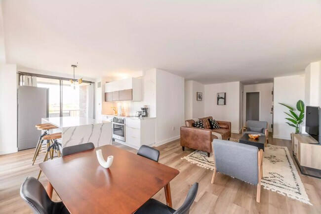 Photo - 250 S Reynolds St Unit 1004