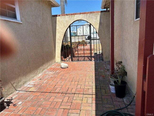 Photo - 4807 Sharynne Ln