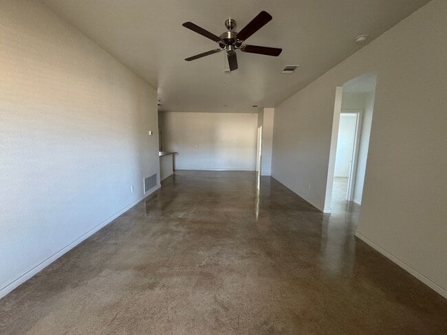 Photo - 1800 Emma Naylor Ct Unit A