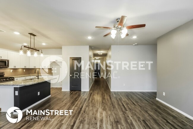 Photo - 131 Valiant Ridge Trail