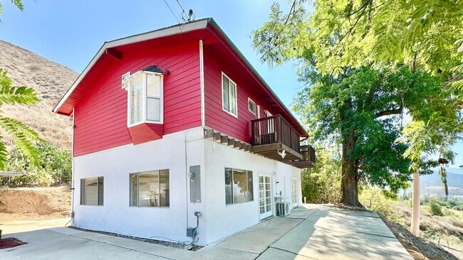 Nicely Updated Country Two-Story Home in t... - Nicely Updated Country Two-Story Home in t...