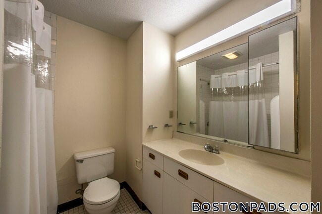 Photo - 148 N Beacon St Apartment Unit B3