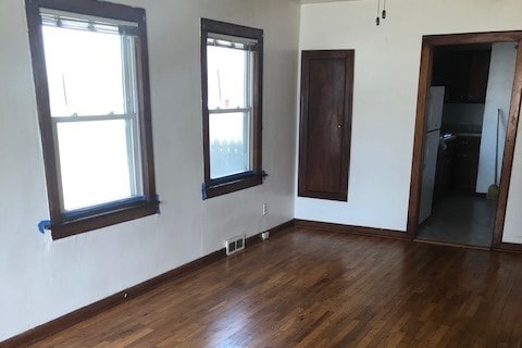 Sala de estar - 6703 35th Ave