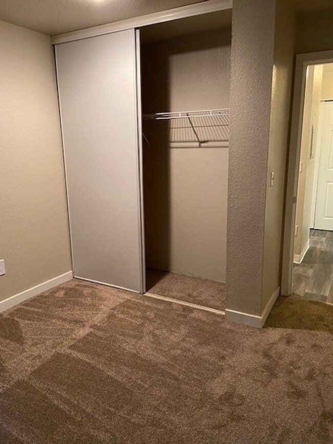 Signature Apartments