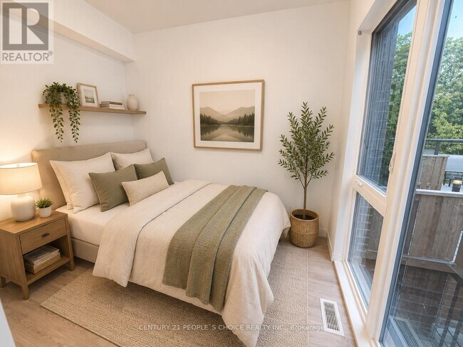 Photo - 180 Clonmore Dr