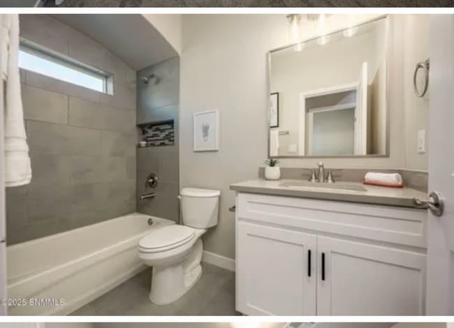 Photo - 2625 Goldfinch Pl