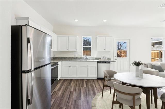 Photo - 4523 Firewheel Dr