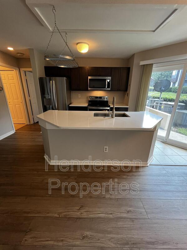 8071 Cedar Glen Dr