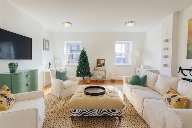 Photo - 14 Marlborough St Unidad 601