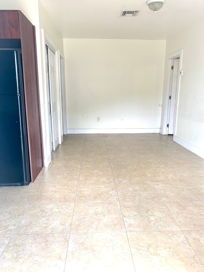 Dining room - 3526 NW 16th Ter