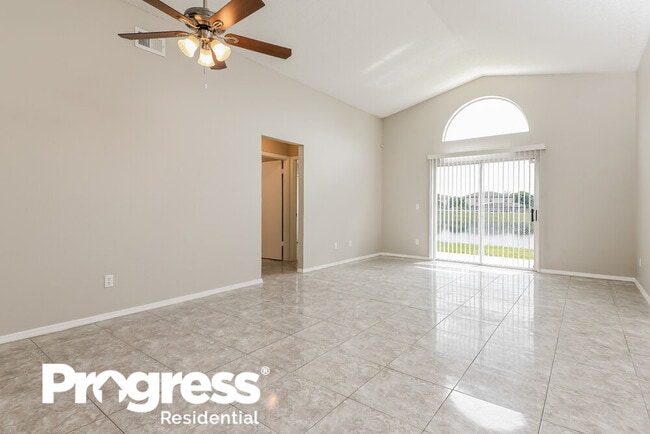 Photo - 1420 Brook Hollow Dr