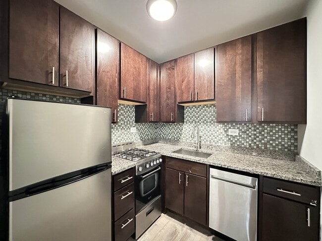 Photo - 4823 N Damen Ave Unit 214