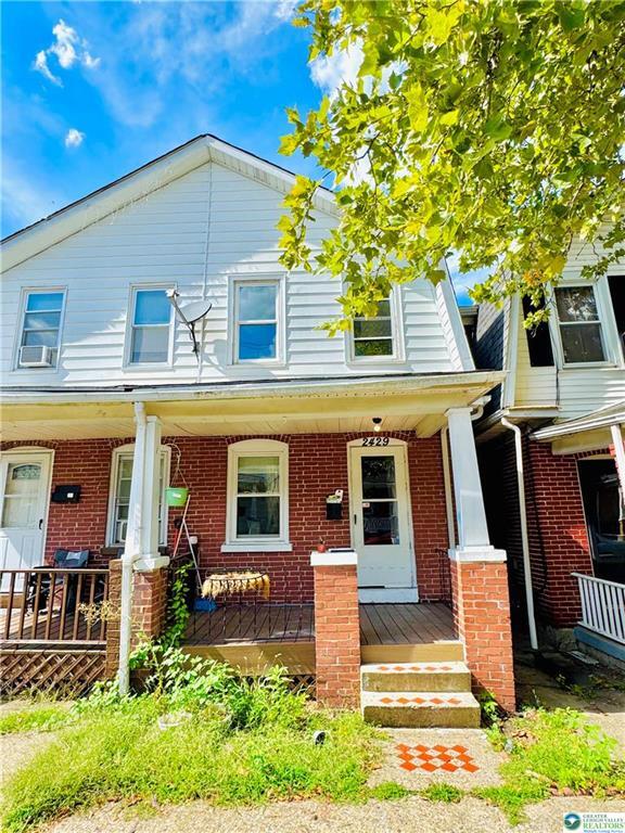 Photo - 2429 Forest St