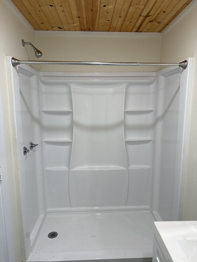 Photo - 289 private Rd