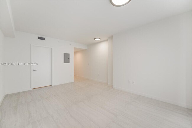 Photo - 77 SE 5th St Unit 2804