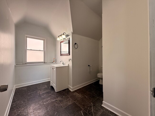 Photo - 5411 S Michigan Ave Unit 4