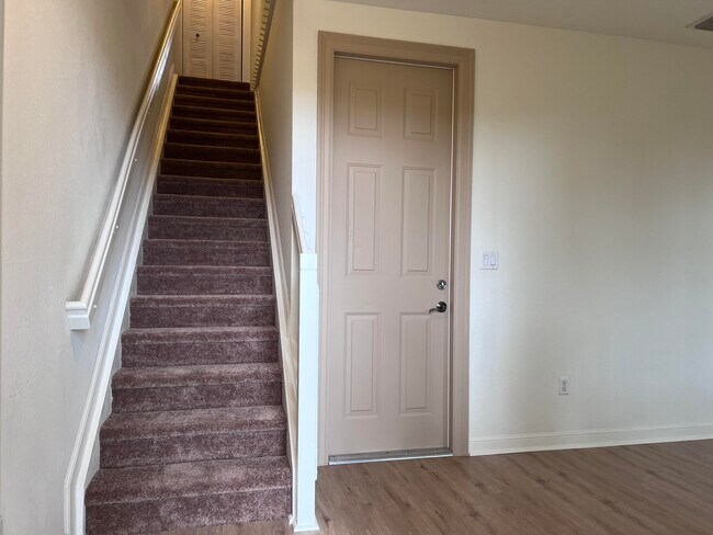 Photo - 540 Amador Ln