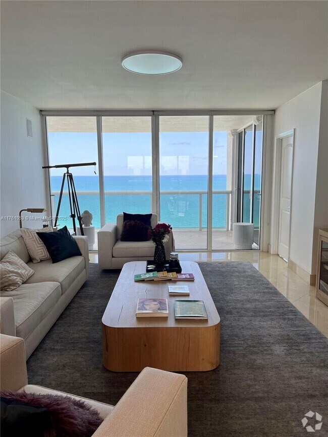 Building Photo - 18911 Collins Ave Unit 18911 Collins Ave # 2607 Rental