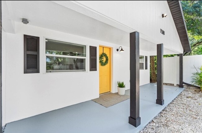 Photo - 1517 E Giddens Ave