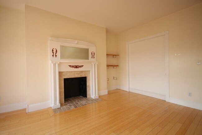 Photo - 156 Harvard St Unit 8