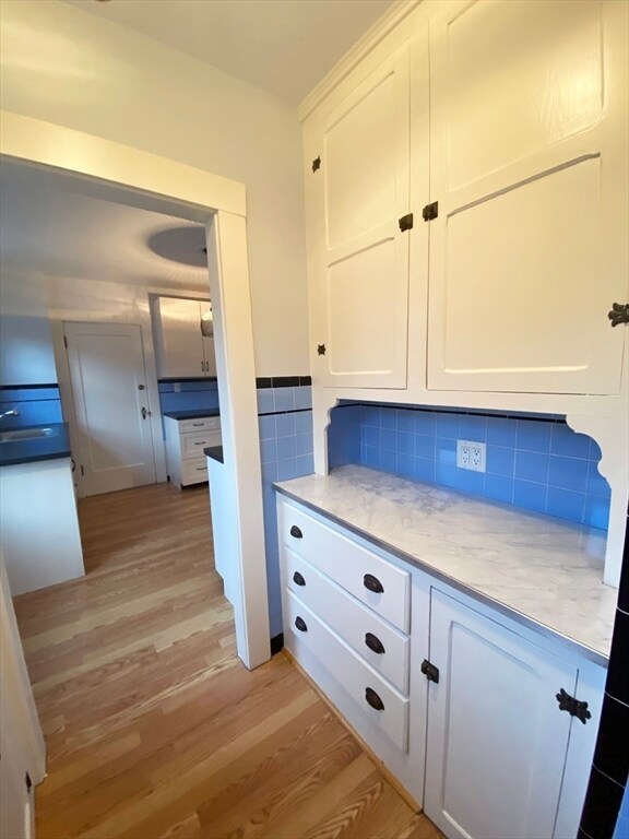 Photo - 16 Arborough Rd Unit 2