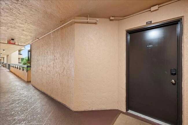 Photo - 2255 Lindell Blvd Unit 4401