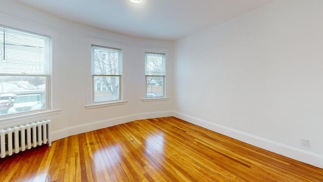 Photo - 58 Wilbur St Unit 1