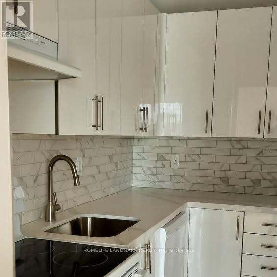 Photo - 65 N Service Rd Unit 503