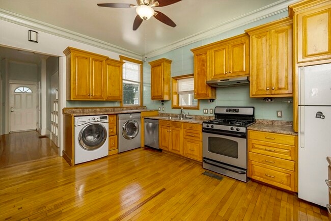 Photo - 52 Barrett St Unit 1