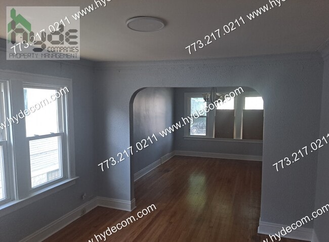 Photo - 10017 S La Salle St