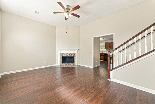 4465 Winton Dr