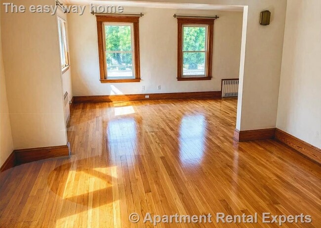 Photo - 19 Adams St