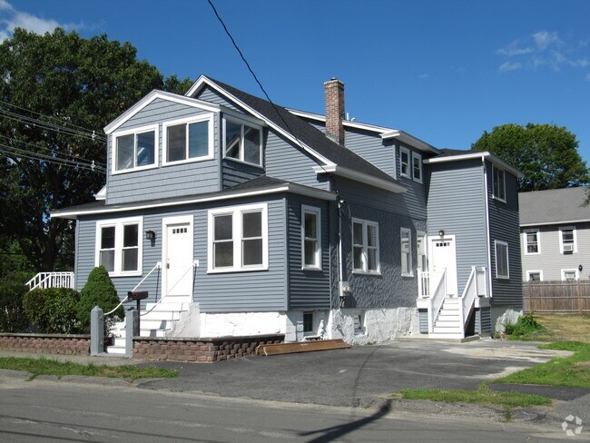 Building Photo - 43 Edgewater Ave Unit 1 Rental