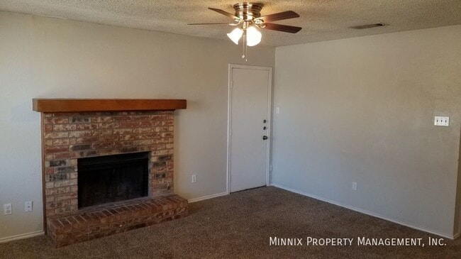 Photo - 9612 Elmwood Ave