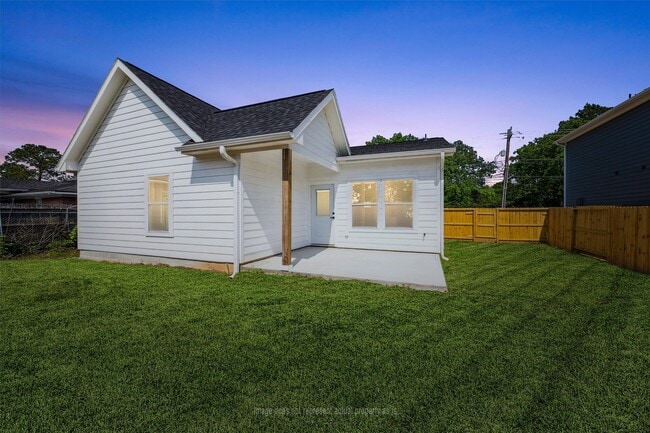 Photo - 3700 Avenue S