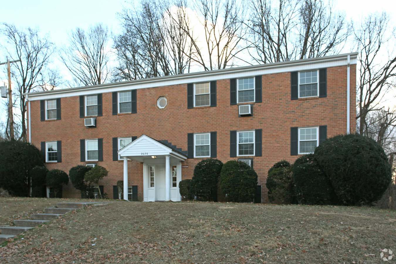 Photo - Westover Manor Apartments