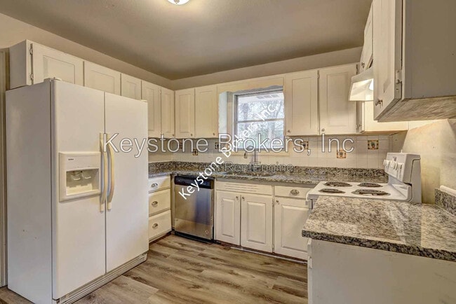 Photo - 4624 Wesley Dr