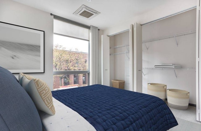 Photo - 2360 N California Ave