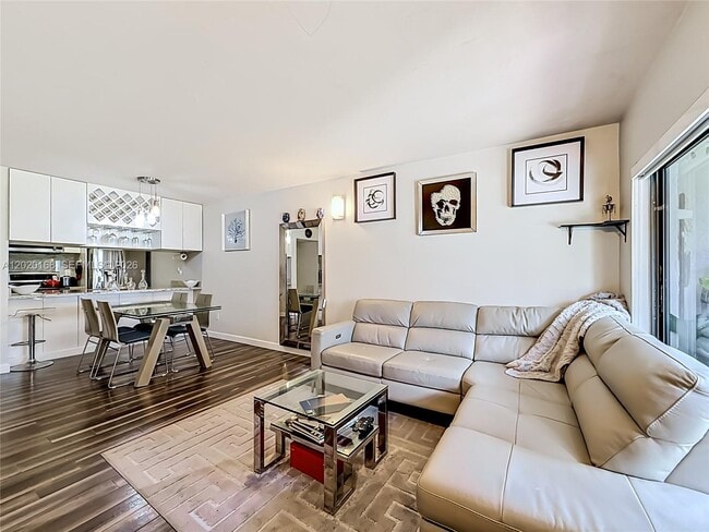 Photo - 18296 Mediterranean Blvd Unit 404
