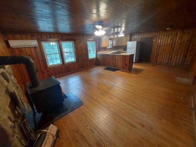 Photo - 4211 Yellow Mountain Rd