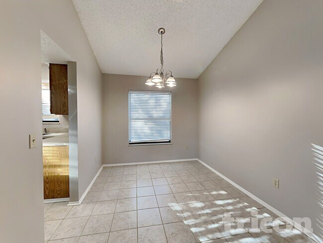 Photo - 7943 Longshadow Ct