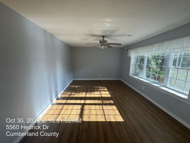 Photo - 5560 Hedrick Dr