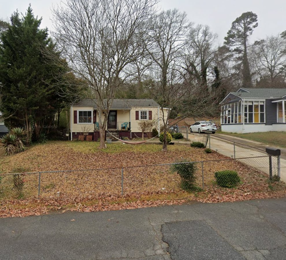 Charming 2BR House – Private Yard & Great Location! - Charming 2BR House – Private Yard & Great Location!