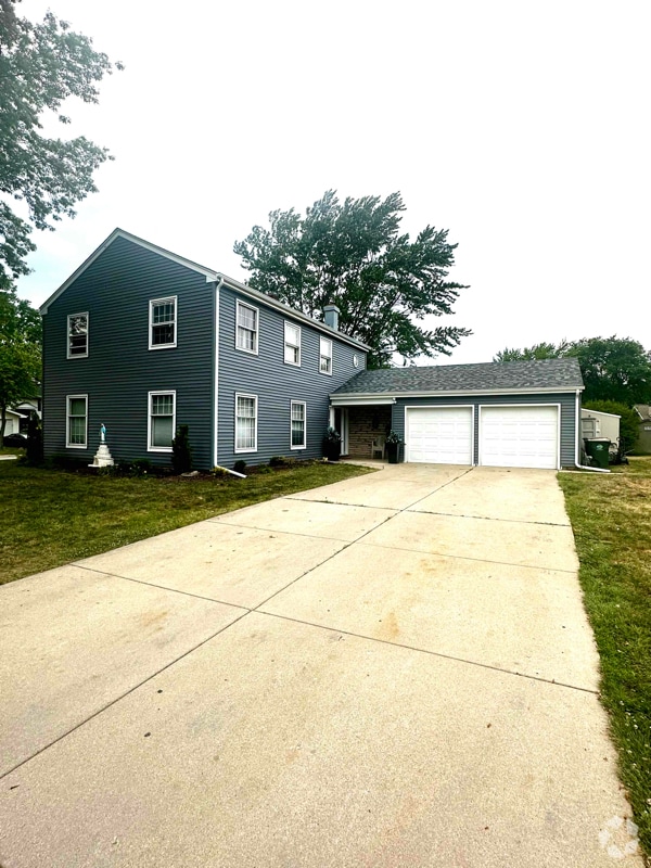 Building Photo - 23W234 Edgewood Ct Rental