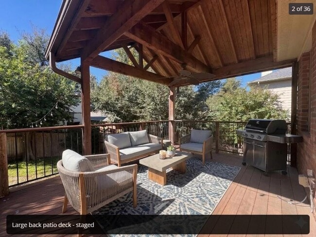 Photo - 305 Aspen Cove