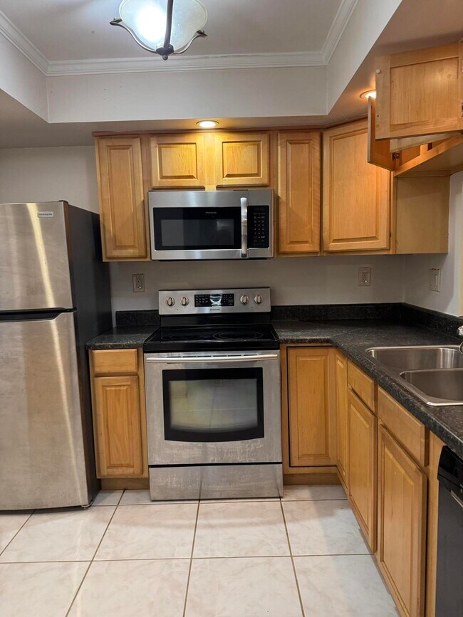 Photo - 9374 SW 3rd St Unidad 718