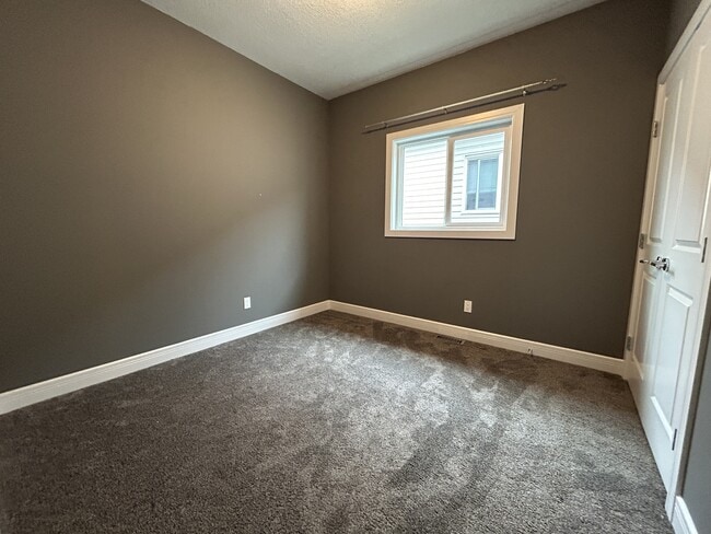 Photo - 9025-9080A 80A Ave Unit B
