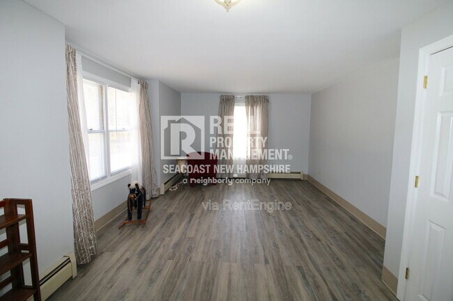 Photo - 17 Ellison Dr Unit 1
